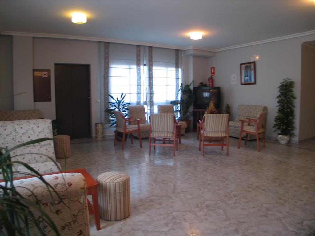 Hotel San Cristobal Coria Exterior foto